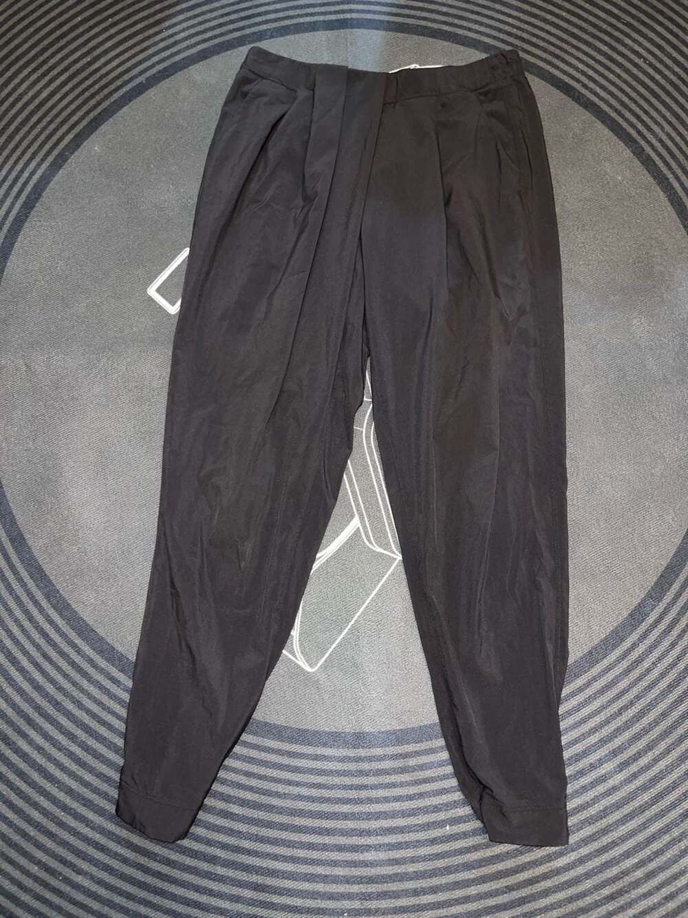 Lululemon Black High Rise Pull-On Tapered Trouser Jogger Pants